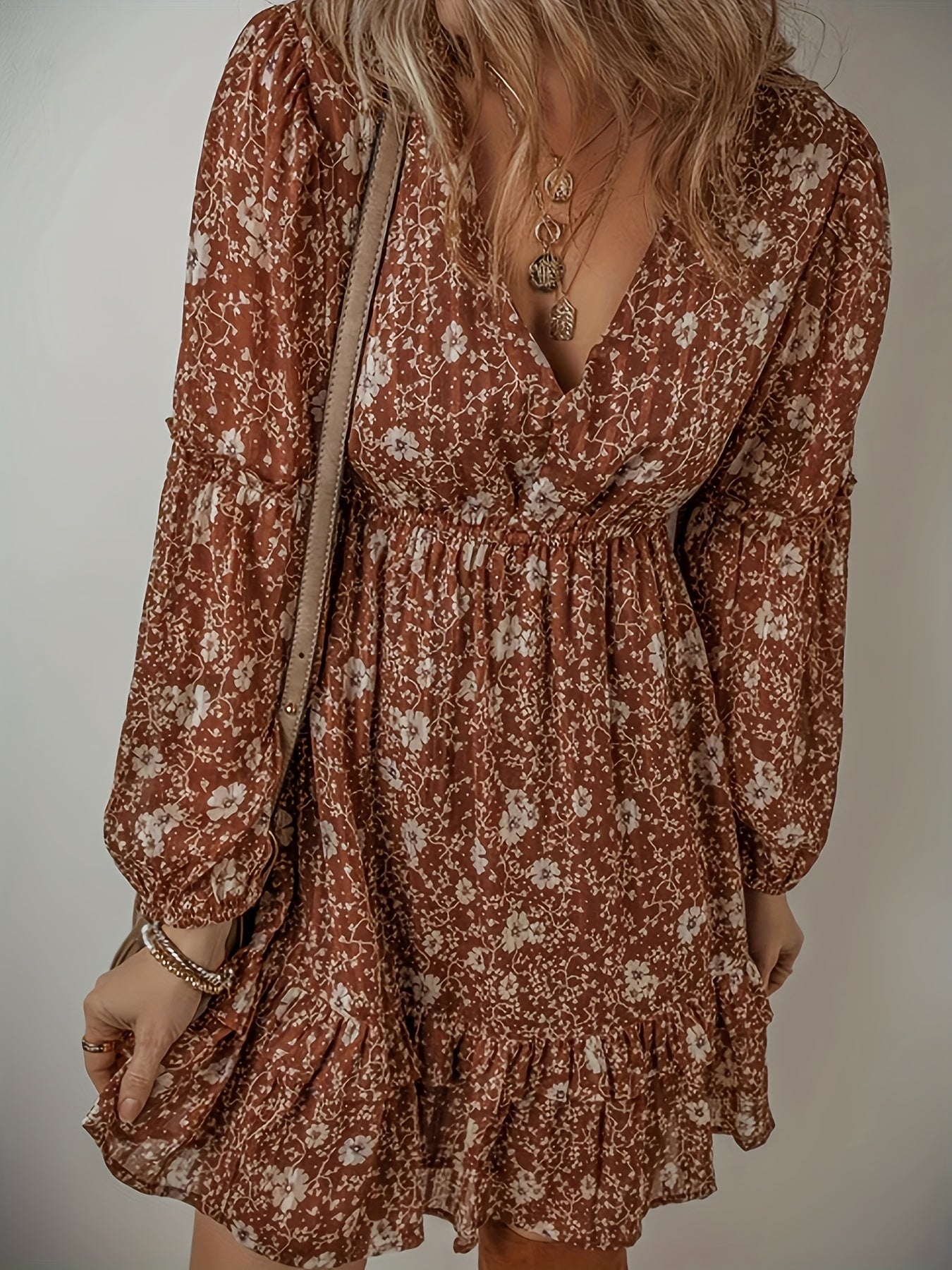 Bloemenprint minijurk | Zomerjurk | Casual minijurk met charmante bloemenprint