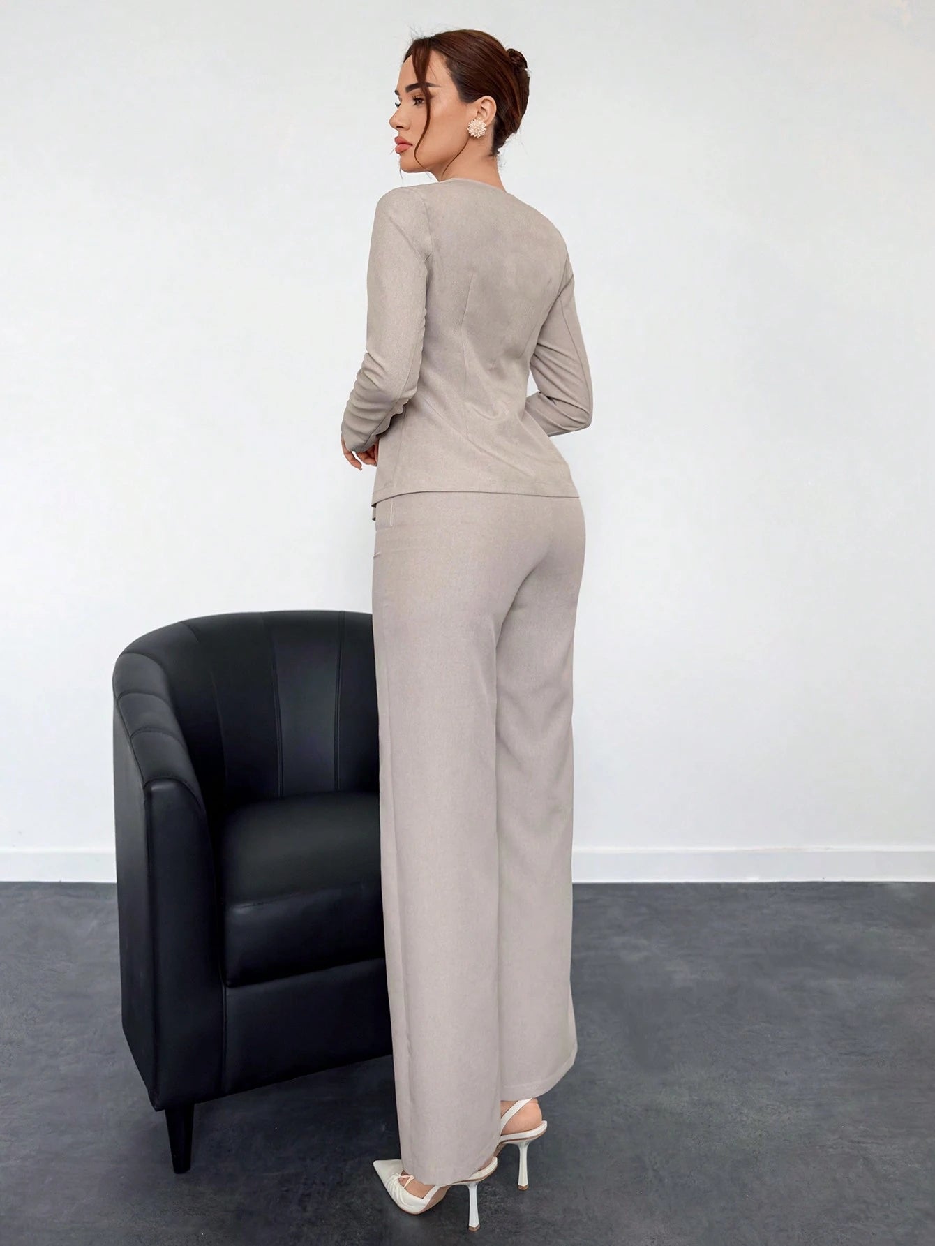 Metallic Knoop Mouwloze Top Set | Damespakken | Modieuze Tweedelige Set met Linnen Look