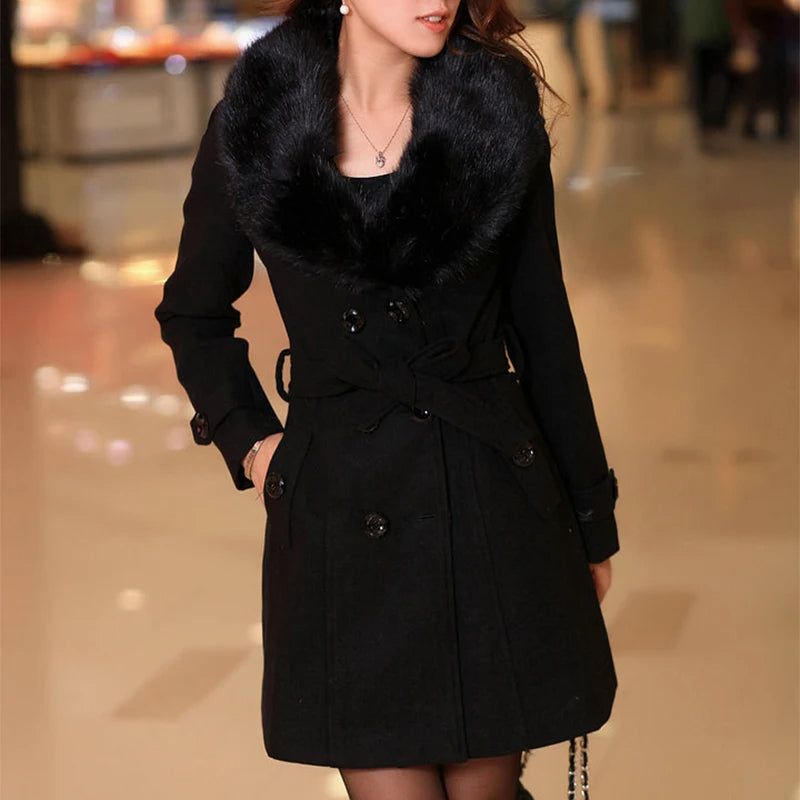 Elegant Fur Coat | White - Fashionable and Warm