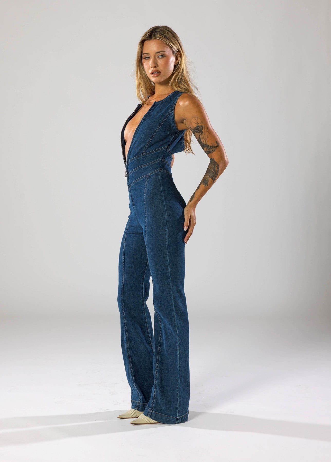 Miu | Denim Jumpsuit met Hartvormige Uitsnede
