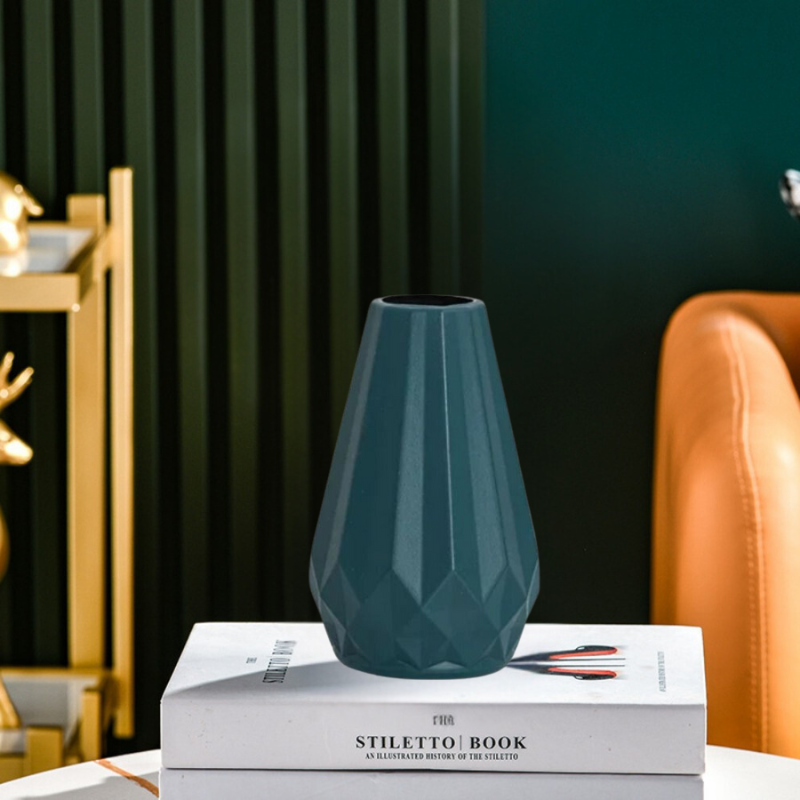 Scandinavische Keramische Vaas – Minimalistische Stijl voor een Modern Interieur