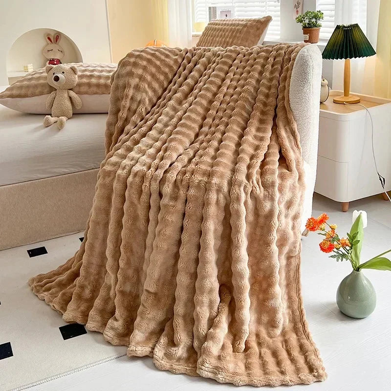 Cozyna Fleece Plaid met Bolletjesstructuur - Zachte Koraalfleece Deken voor Bank en Bed - Warme Knuffeldeken in 4 Maten en 4 Kleuren