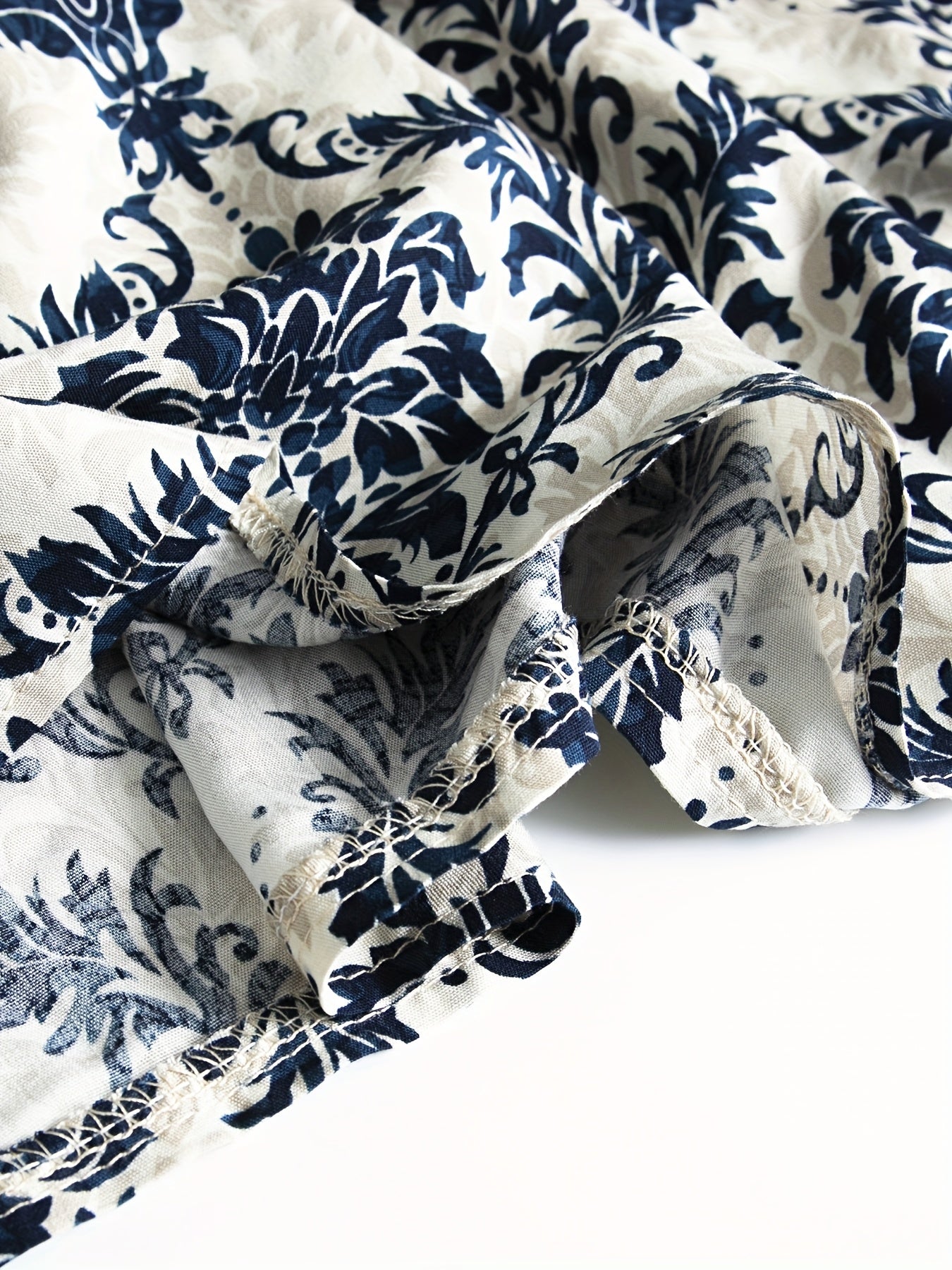 Blauw en Wit Gebloemde Jurk | Zomer Outfit Dames | Elegante Gelegenheidsjurk