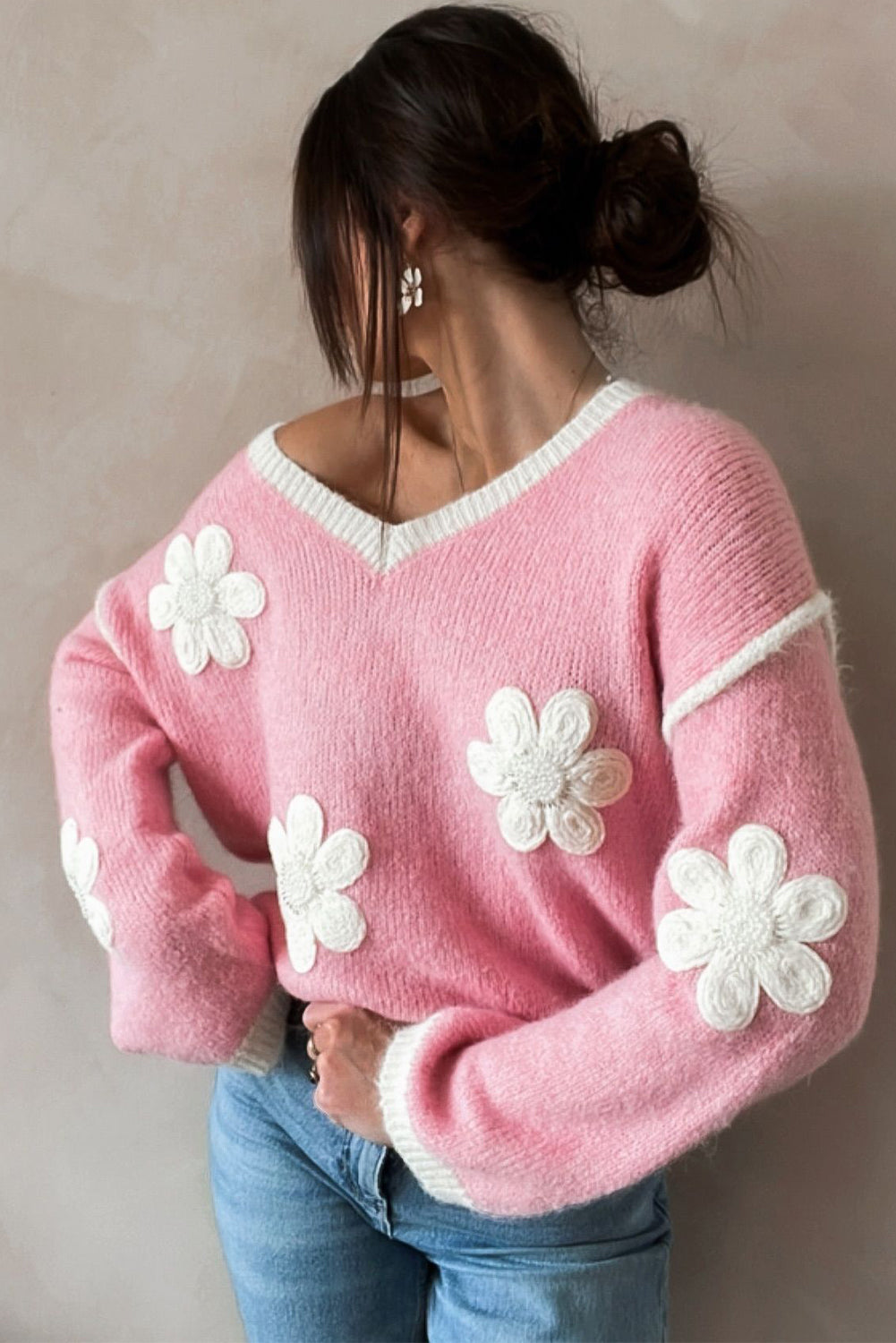 Rosa Flower V-Neck-pullover met overdunde schouders