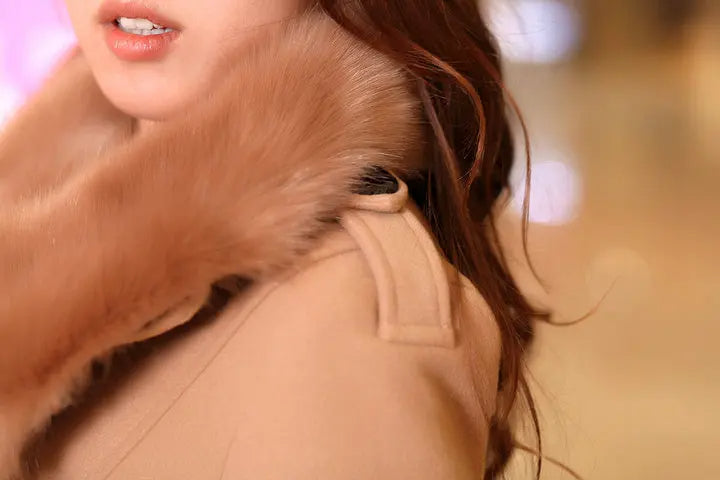 Elegant Fur Coat | White - Fashionable and Warm