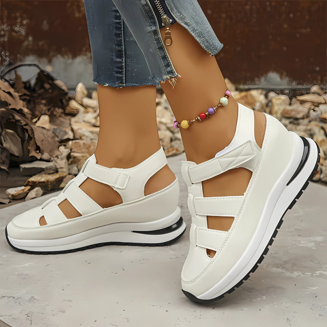 Dames - Sandalen - Gesloten Teen en Klittenbandsluiting