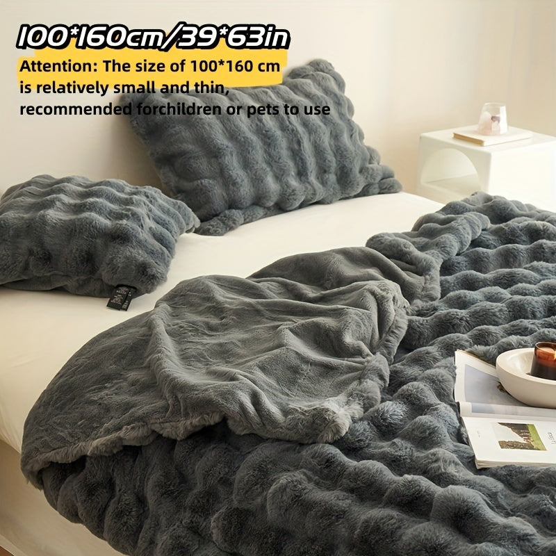 Double-sided Faux Rabbit Fleece Blanket | Soft Warm Blanket - Multifunctional for Bedroom, Sofa and Travel - For All Seasons