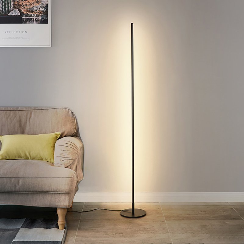 LumiPillar - LED Staande Lamp met Afstandsbediening en Verstelbare Helderheid