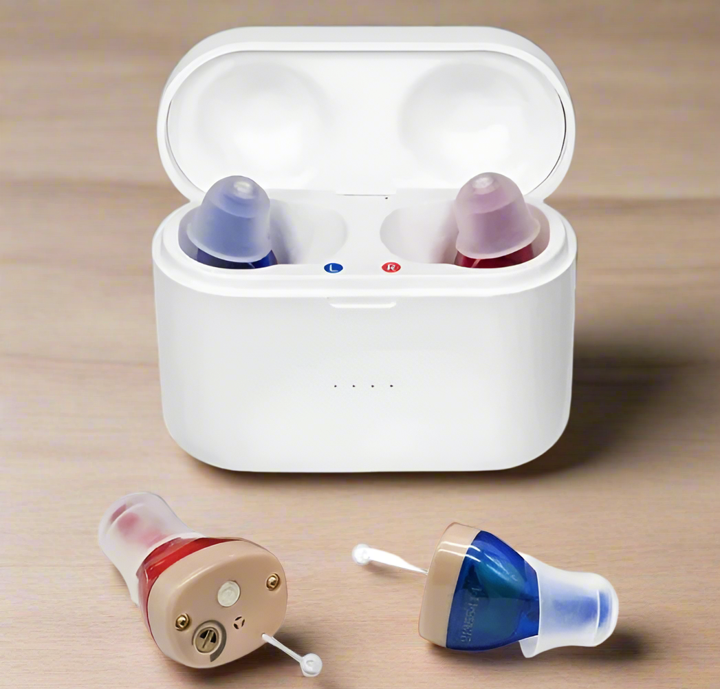 Oplaadbare Onzichtbare Gehoorversterkers | Helder Geluid Zonder Feedback | Inclusief Extra Oordopjes en Schoonmaakset | Geschikt voor Mild tot Ernstig Gehoorverlies | Discreet Design met Lange Batterijduur | Comfortabel voor Dagelijks Gebruik