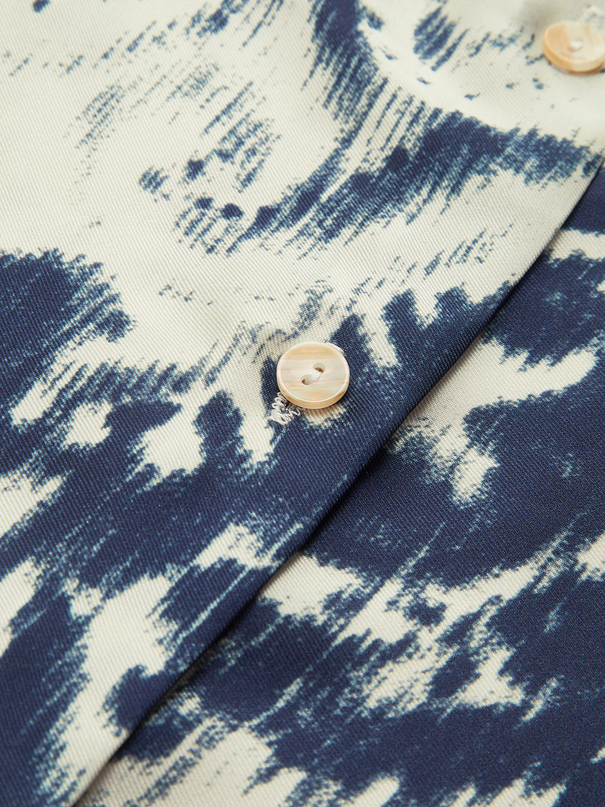 Visconte | Boheemse Satijnen Polo Met Print En Knoopsluiting