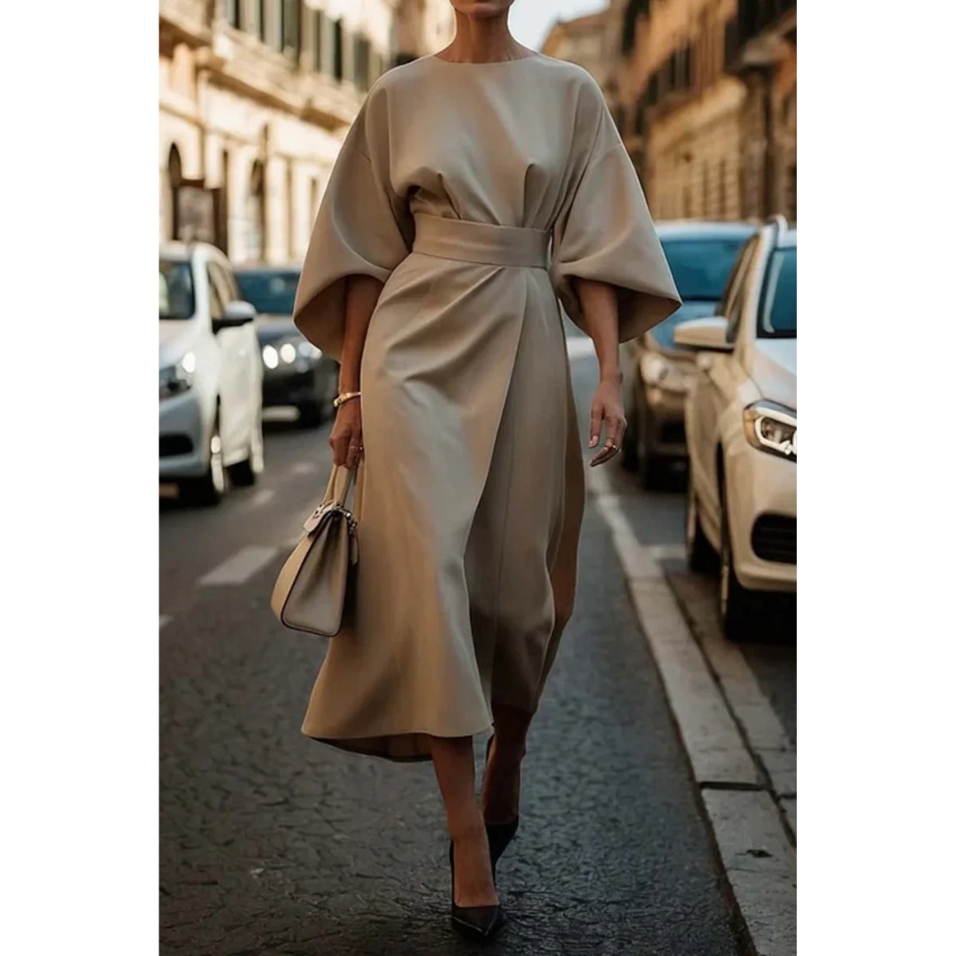 Selva | Elegante jurk met lantaarnmouwen en ceintuur