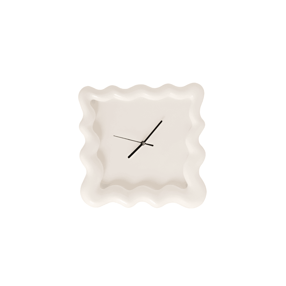 SweetHour | Biscuitvormige wandklok – Crème, uniek ontwerp, moderne decoratieve klok