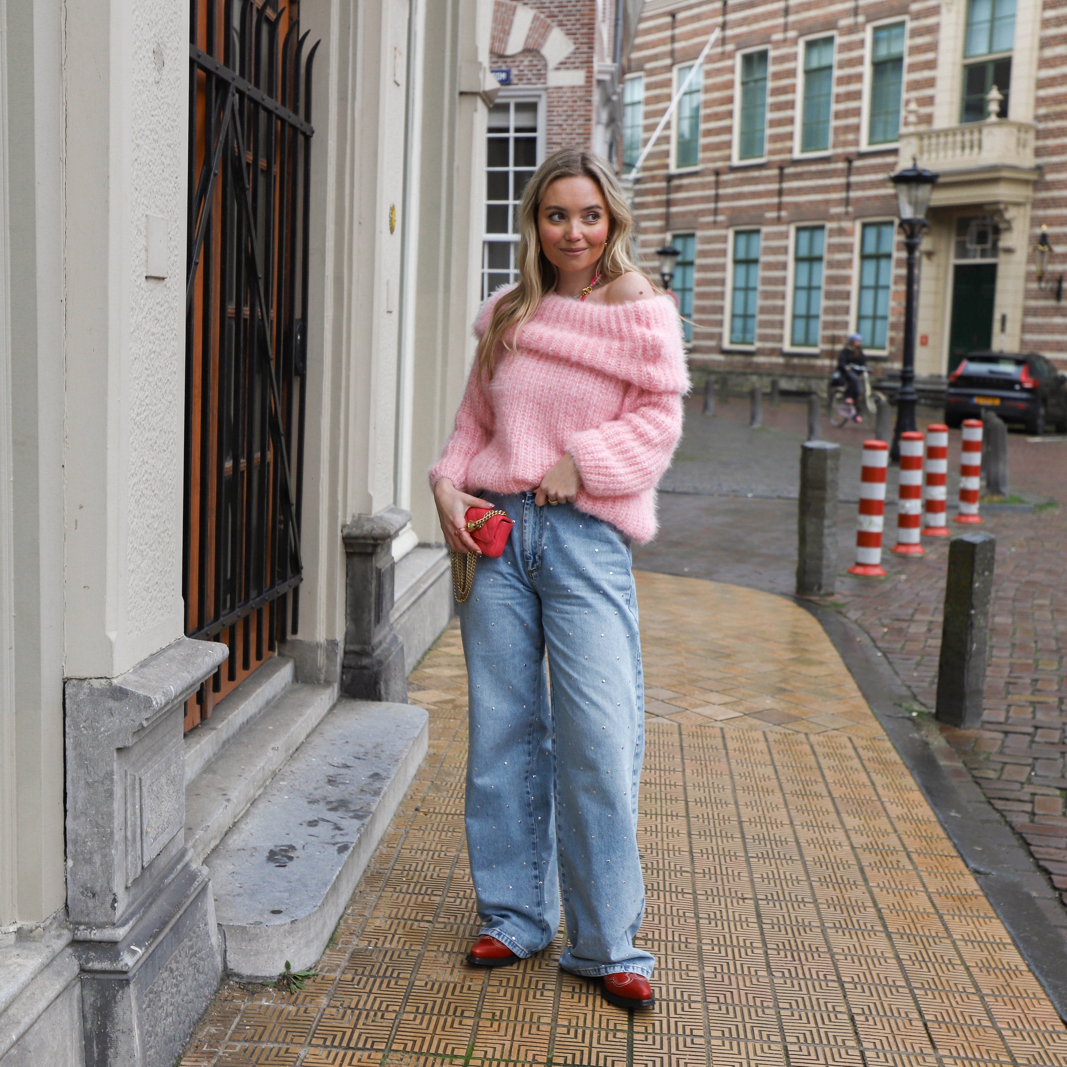 Trui Dames, Off-shoulder Trui | Effen - Zoet - Ideaal voor Casual en Formele Gelegenheden
