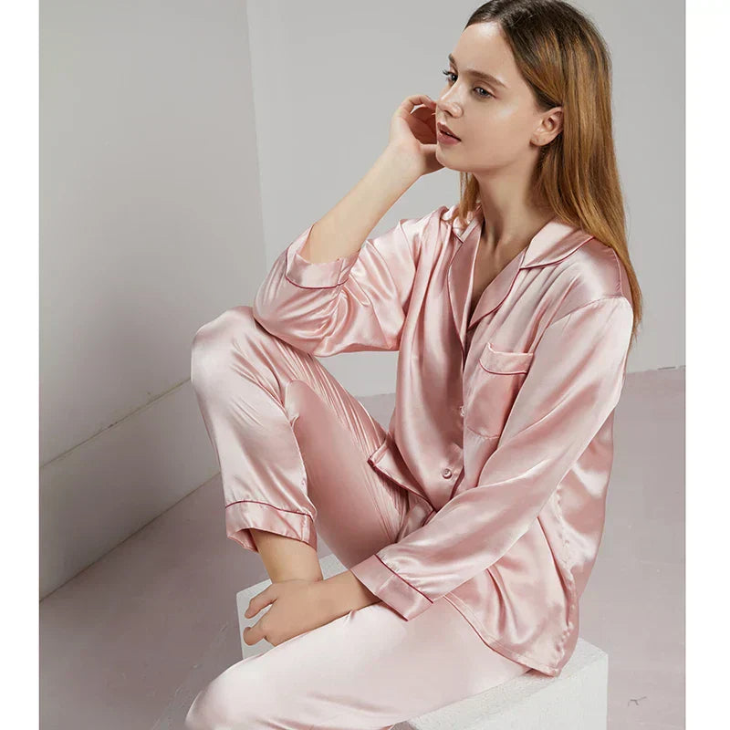 Celeste 100% Zijden Dames Pyjama | Zijdezacht, Ademend & Huidvriendelijk | Premium Luxe Nachtmode | Temperatuur- en Vochtregulerend | Elegant en Hypoallergeen voor Heerlijk Comfort