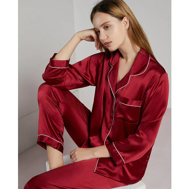 Celeste 100% Zijden Dames Pyjama | Zijdezacht, Ademend & Huidvriendelijk | Premium Luxe Nachtmode | Temperatuur- en Vochtregulerend | Elegant en Hypoallergeen voor Heerlijk Comfort