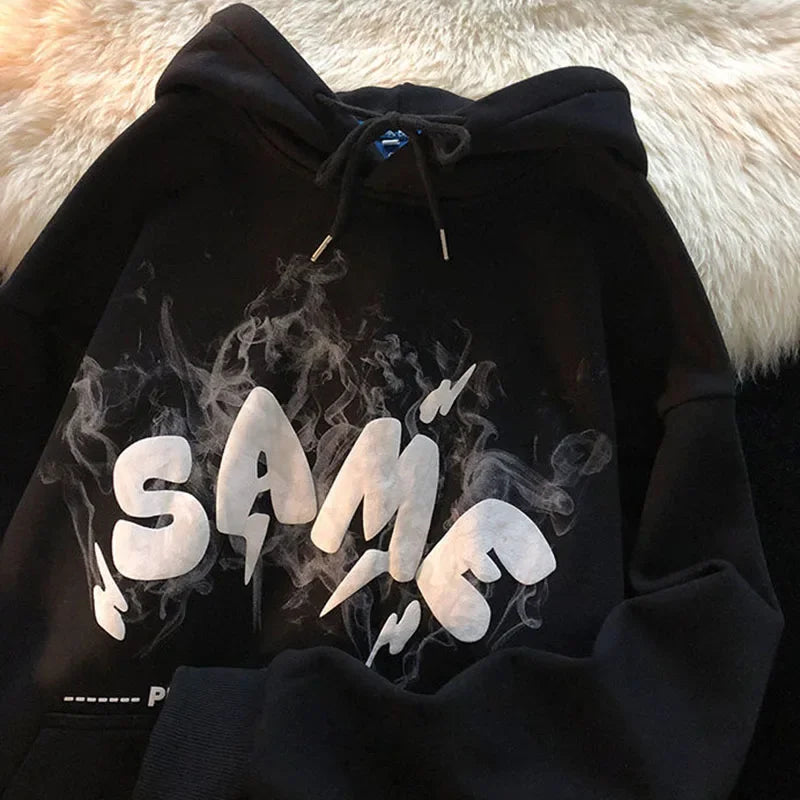 Bold Statement Hoodie | Losse Pasvorm | Grote Teksten - Luid en Trots, Straatwijs