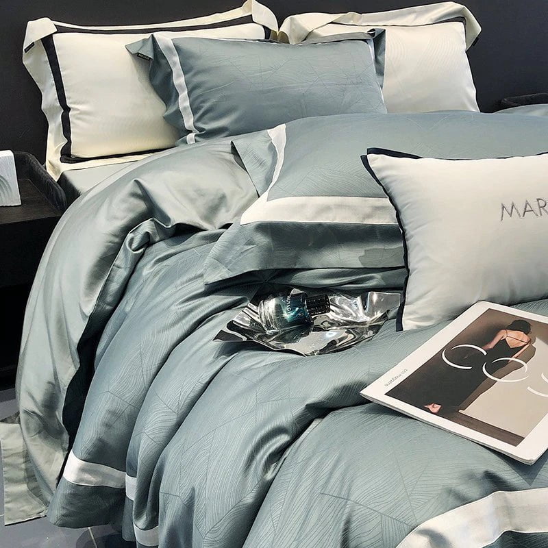 Serene Escape Duvet Cover Set - Egyptian Cotton | Premium Egyptian Cotton - Soothing Grey Tone - Breathable and Soft for Optimal Comfort