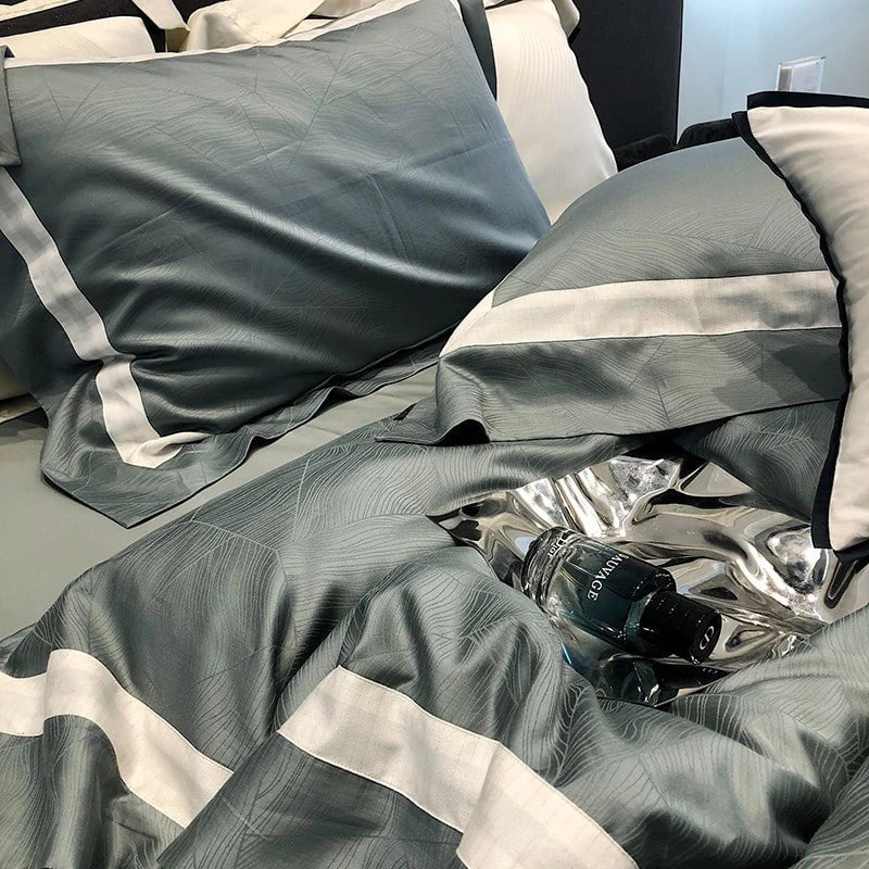 Serene Escape Duvet Cover Set - Egyptian Cotton | Premium Egyptian Cotton - Soothing Grey Tone - Breathable and Soft for Optimal Comfort