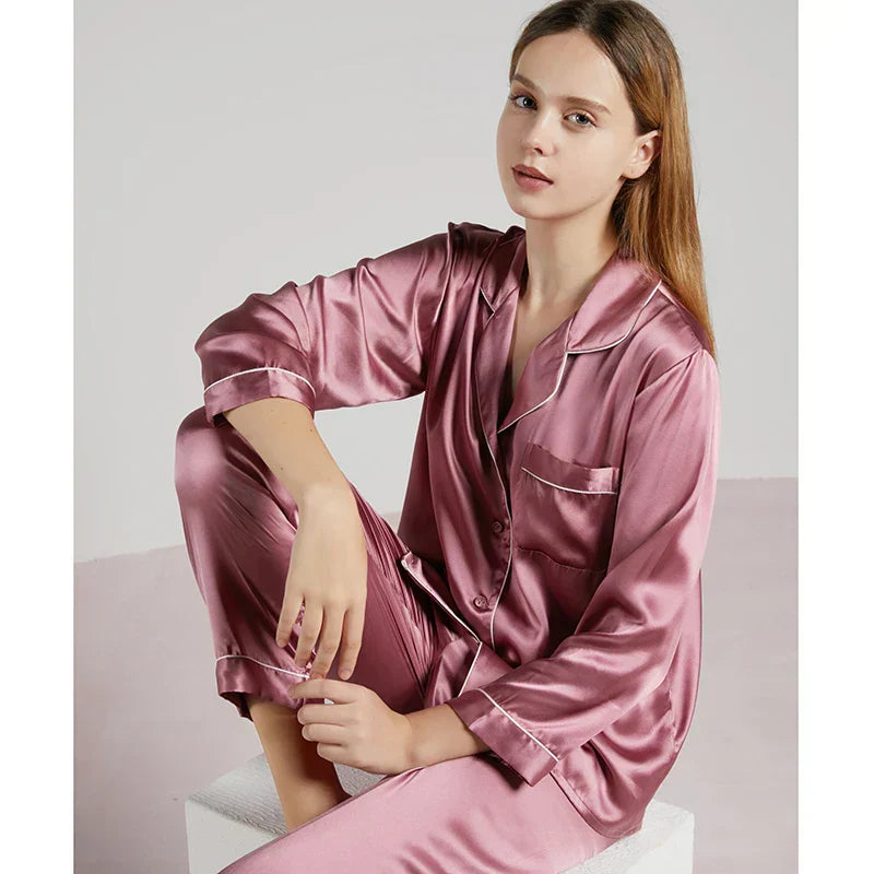 Celeste 100% Zijden Dames Pyjama | Zijdezacht, Ademend & Huidvriendelijk | Premium Luxe Nachtmode | Temperatuur- en Vochtregulerend | Elegant en Hypoallergeen voor Heerlijk Comfort