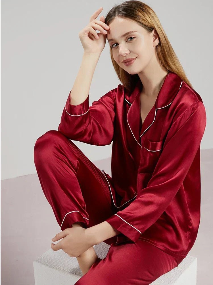Celeste 100% Zijden Dames Pyjama | Zijdezacht, Ademend & Huidvriendelijk | Premium Luxe Nachtmode | Temperatuur- en Vochtregulerend | Elegant en Hypoallergeen voor Heerlijk Comfort