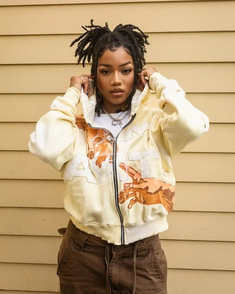 Heritage Streetwear Hoodie | Losse Pasvorm | Erfgoedpatronen - Cultureel Rijk, Stijlvol Authentiek