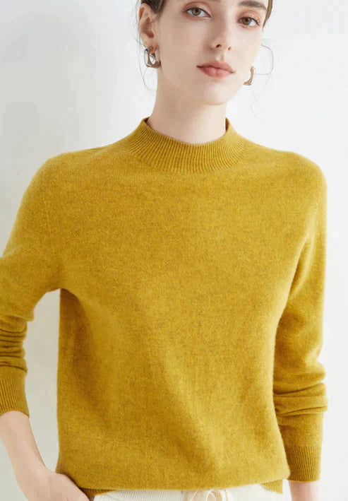 Julia | Cashmere Turtleneck