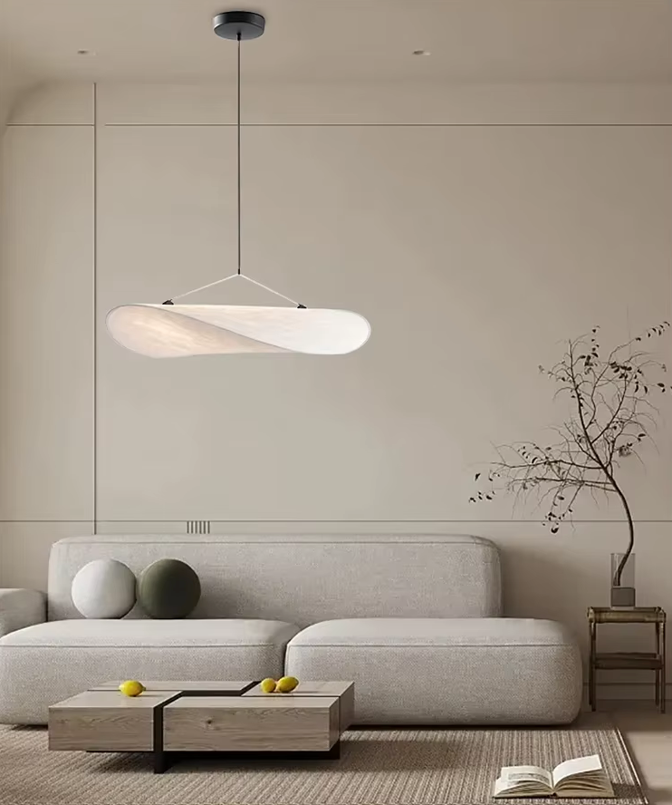 Japandi Stijl Lamp | Luxe Zijden Stoffen | Zachte Warme Gloed | Elegante Moderne Uitstraling | Milieuvriendelijk en Duurzaam | Geschikt voor Woonkamer, Slaapkamer, Eetkamer, Keuken | Vervangbare LED-verlichting