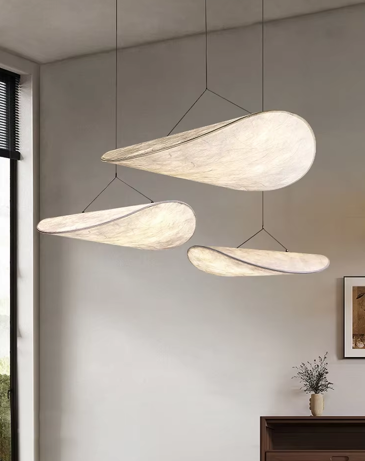 Japandi Stijl Lamp | Luxe Zijden Stoffen | Zachte Warme Gloed | Elegante Moderne Uitstraling | Milieuvriendelijk en Duurzaam | Geschikt voor Woonkamer, Slaapkamer, Eetkamer, Keuken | Vervangbare LED-verlichting