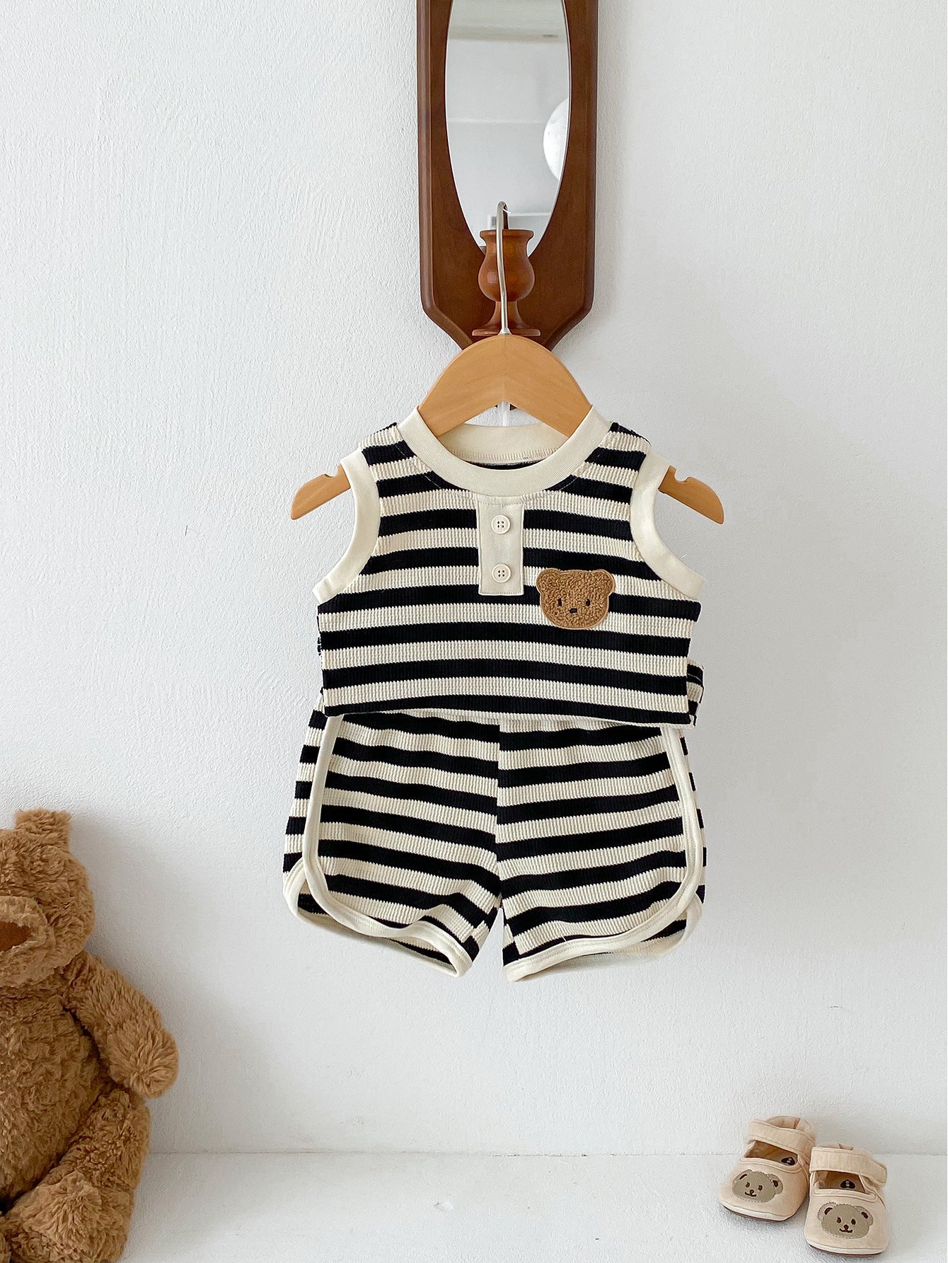 Gestreepte Zomerset Hemd en Short met Beer - Baby Peuter, Bruin/Zwart/Rood/Grijs, Maat 0-3 Jaar