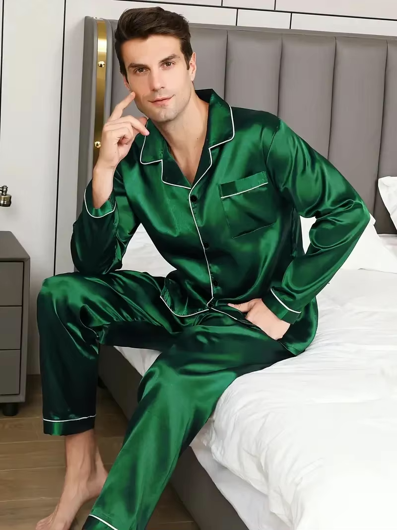 Silkon | Luxe Zijdezachte Satijnen Heren Pyjama Set | Lange Mouwen en Broek | Perfecte Pasvorm | Ademend en Comfortabel | Ideaal voor Ontspanning en Nachtrust | Ervaar Stijl en Comfort