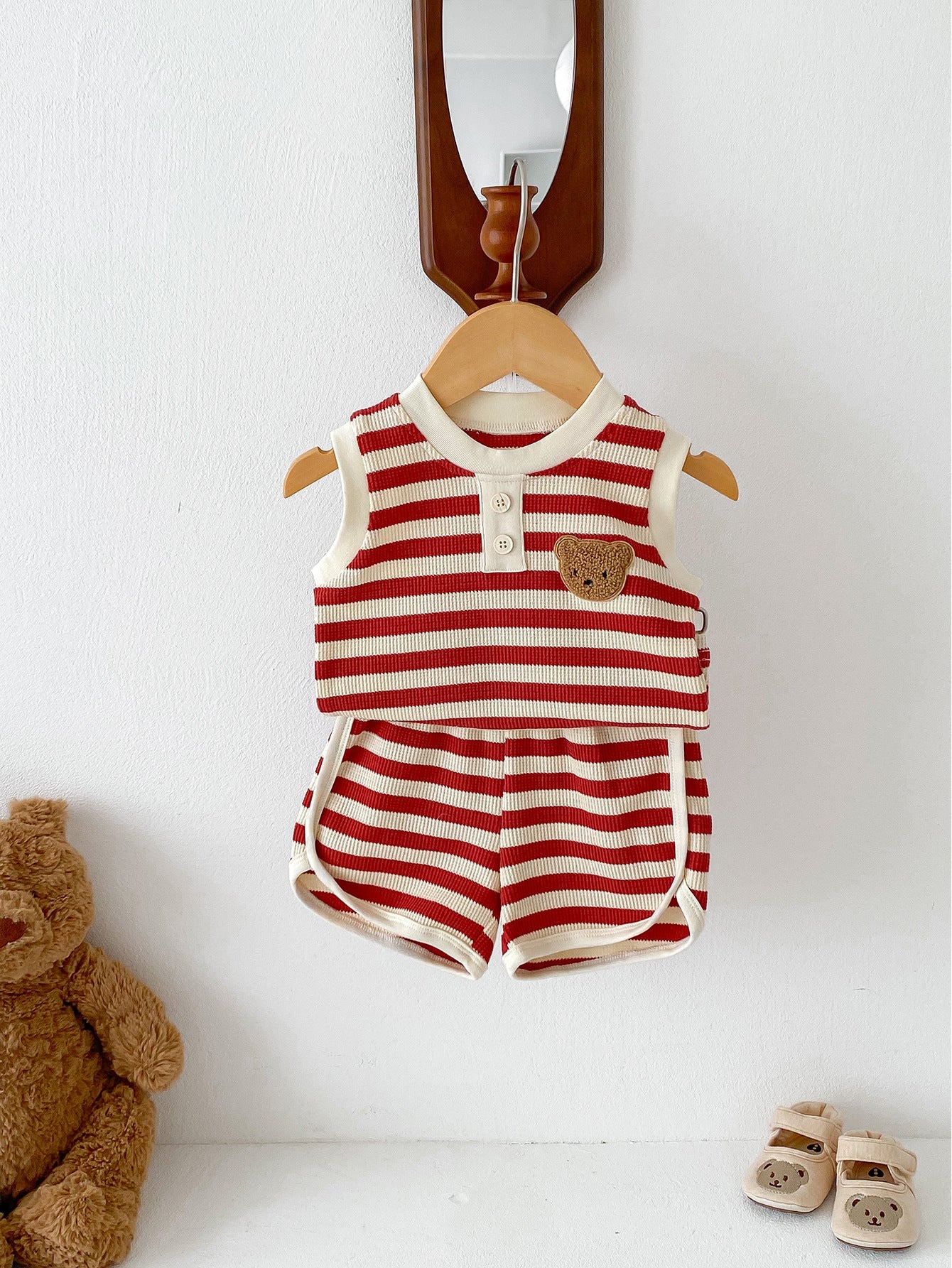 Gestreepte Zomerset Hemd en Short met Beer - Baby Peuter, Bruin/Zwart/Rood/Grijs, Maat 0-3 Jaar