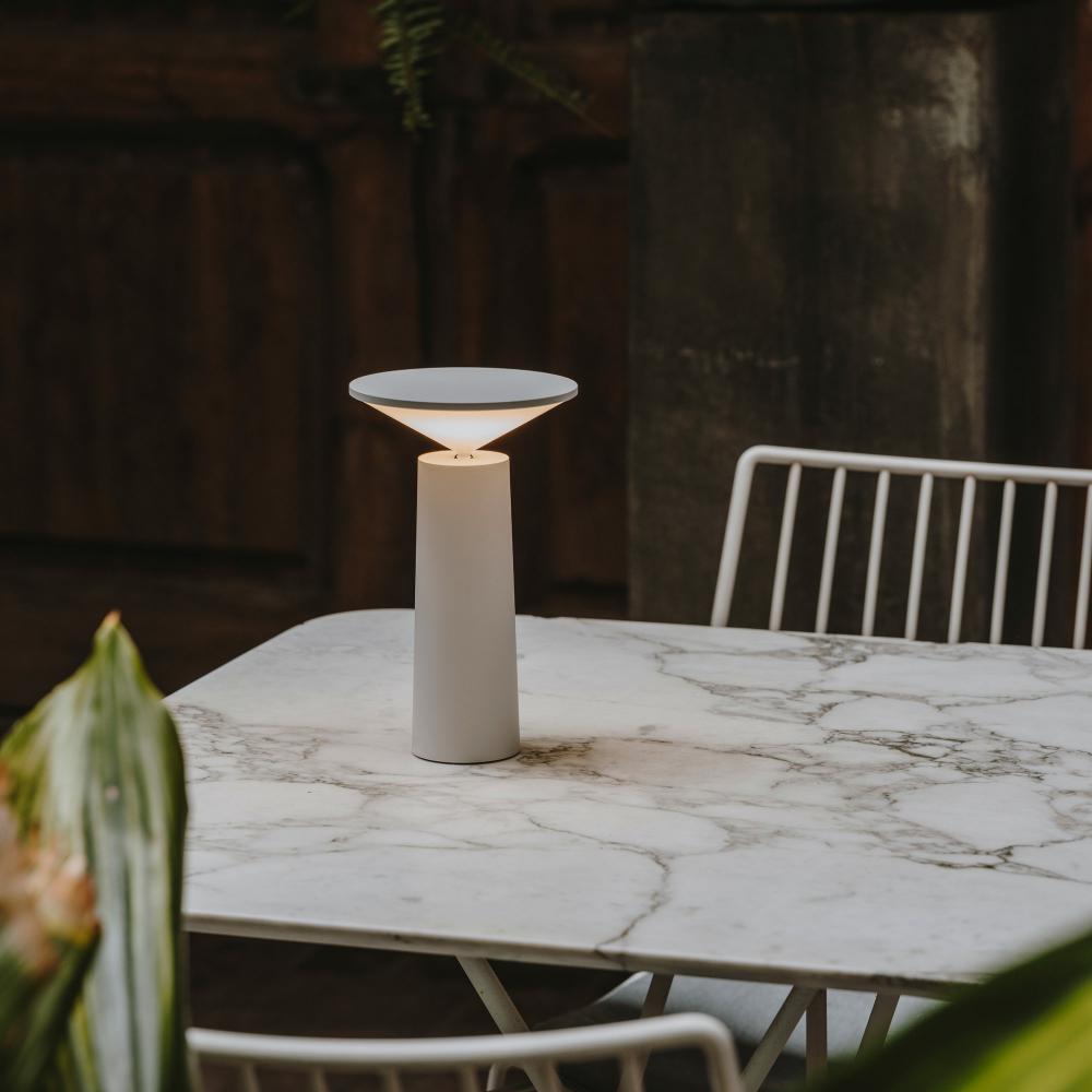 Aurora Tafellamp – Dimbare LED Verlichting met Modern Design