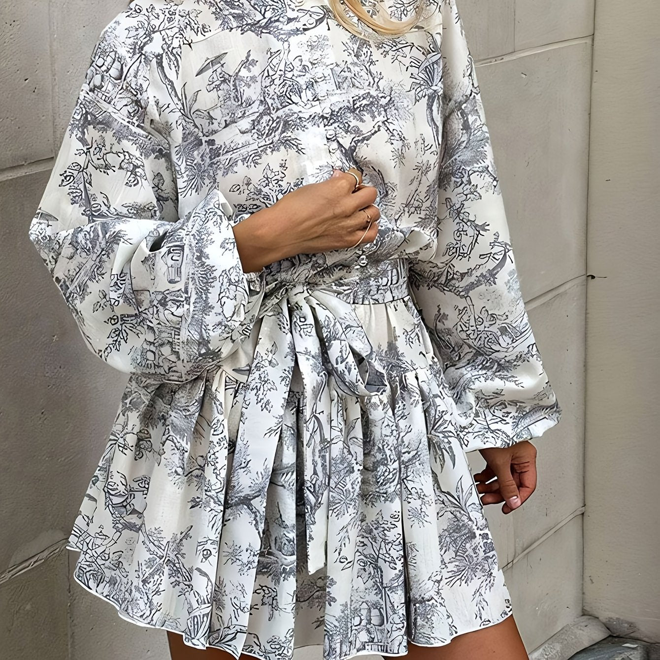 Historische printjurk | Jurk | Elegante jurk met historische print en moderne twist