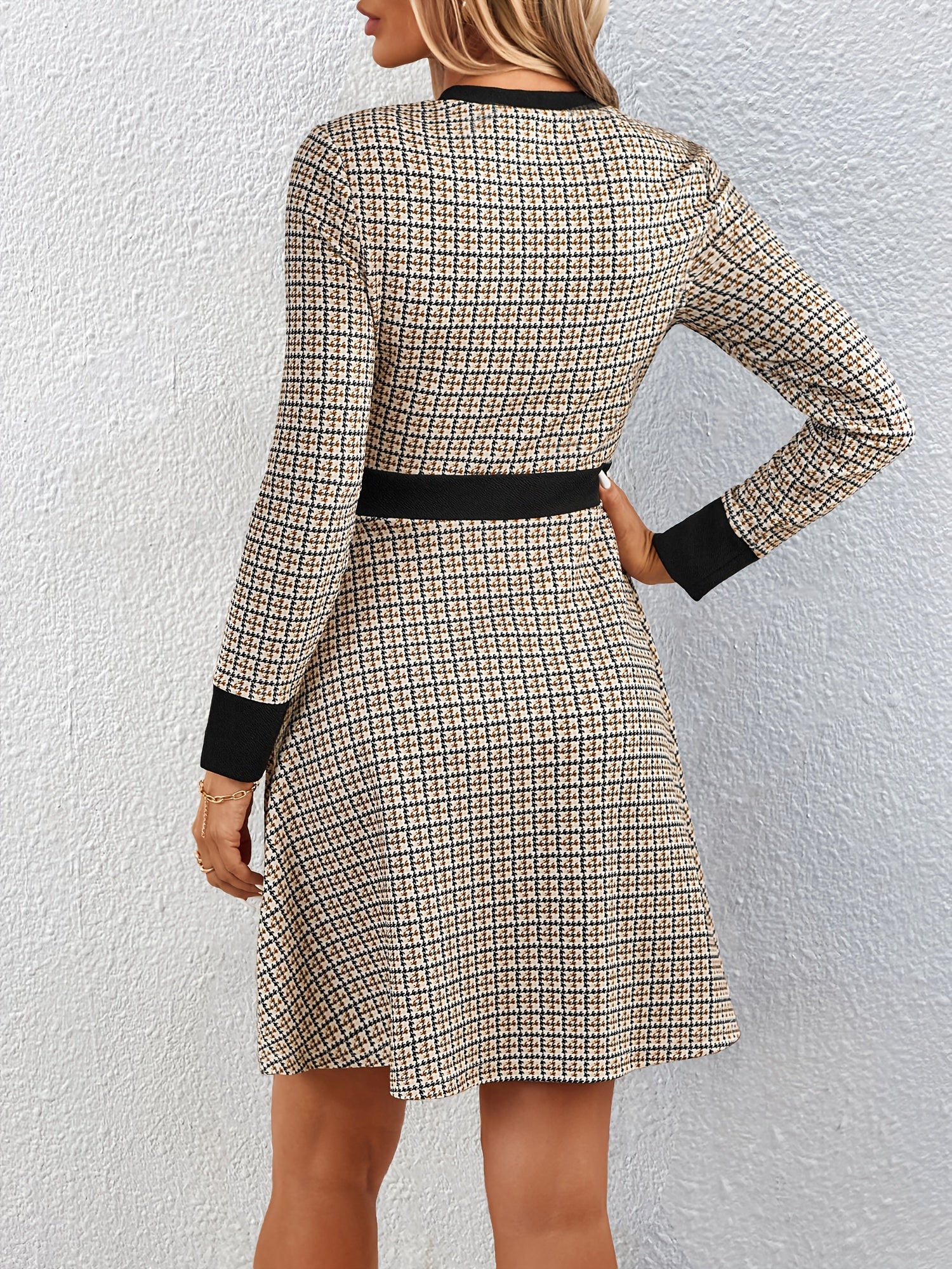 Klassieke tweed jurk | Jurk | Stijlvolle jurk met knopen in tweed-stijl