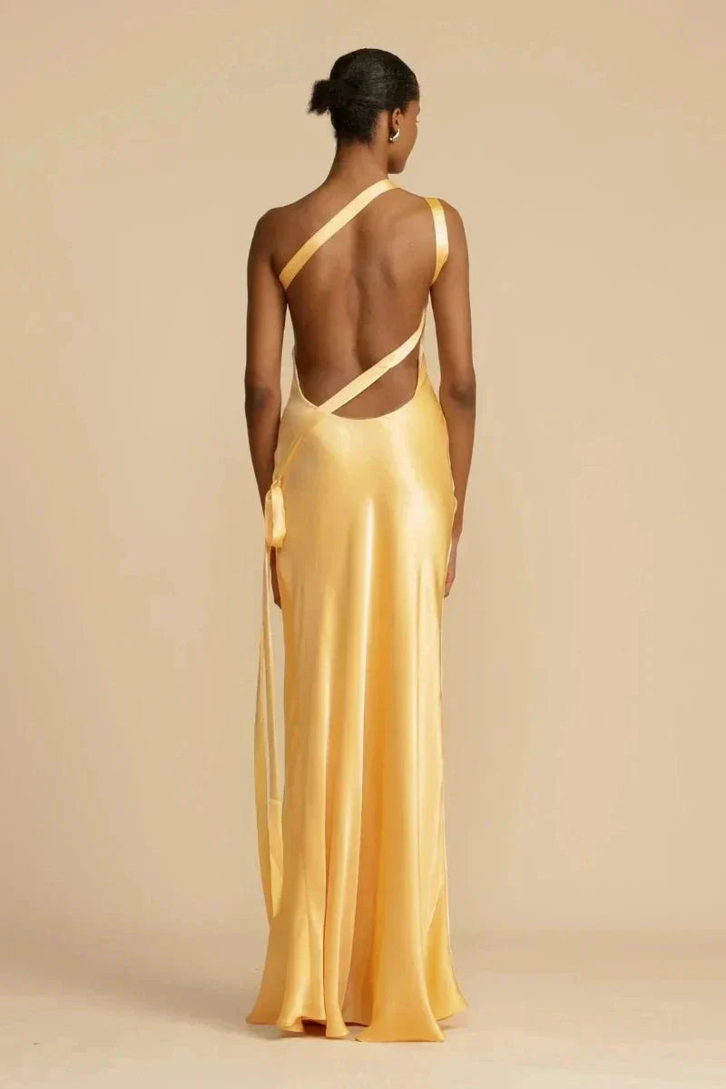 Indira | Een-schouder satijnen avondjurk
