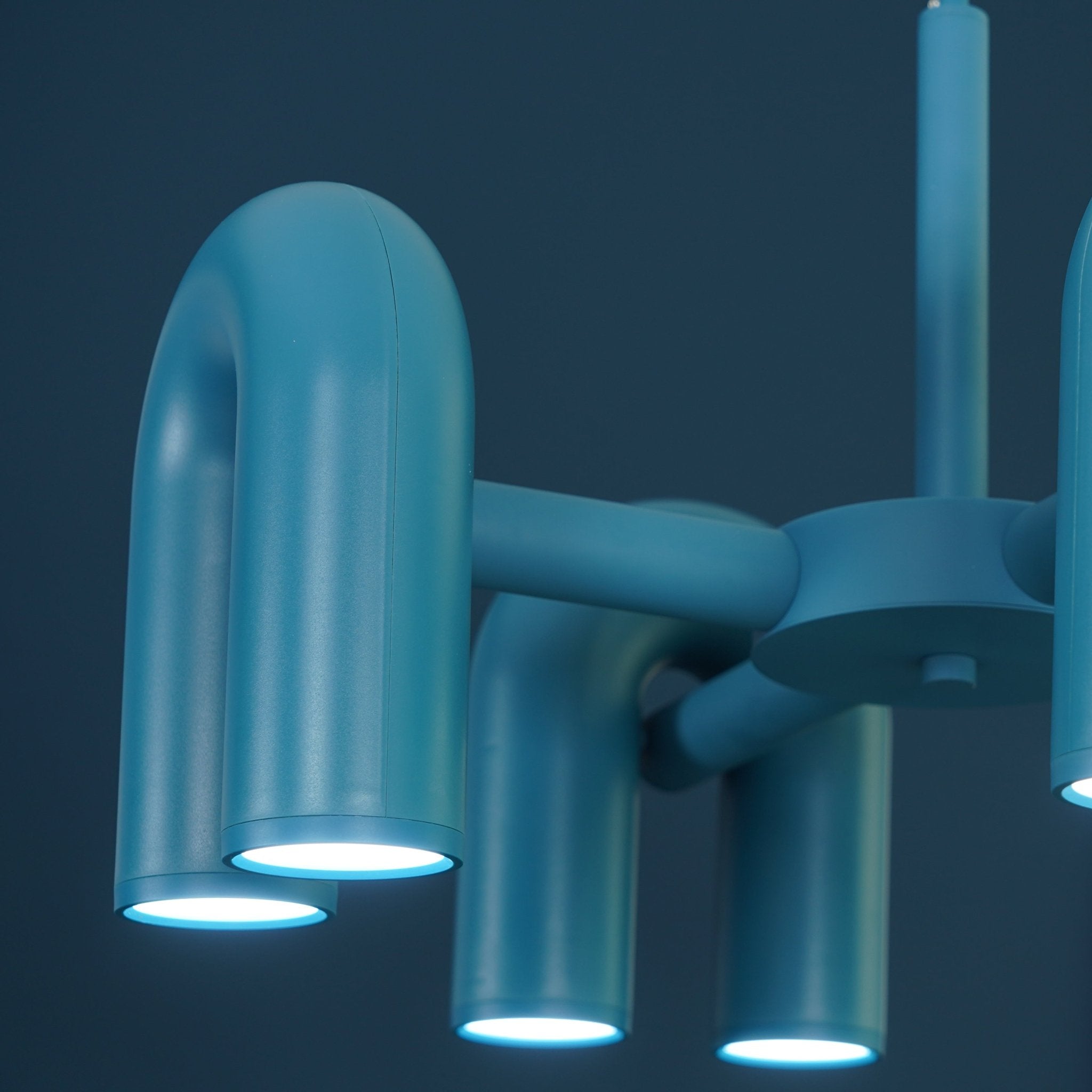 Cirqunova Moderne Led Kroonluchter Met Draaibare Lichtarmen