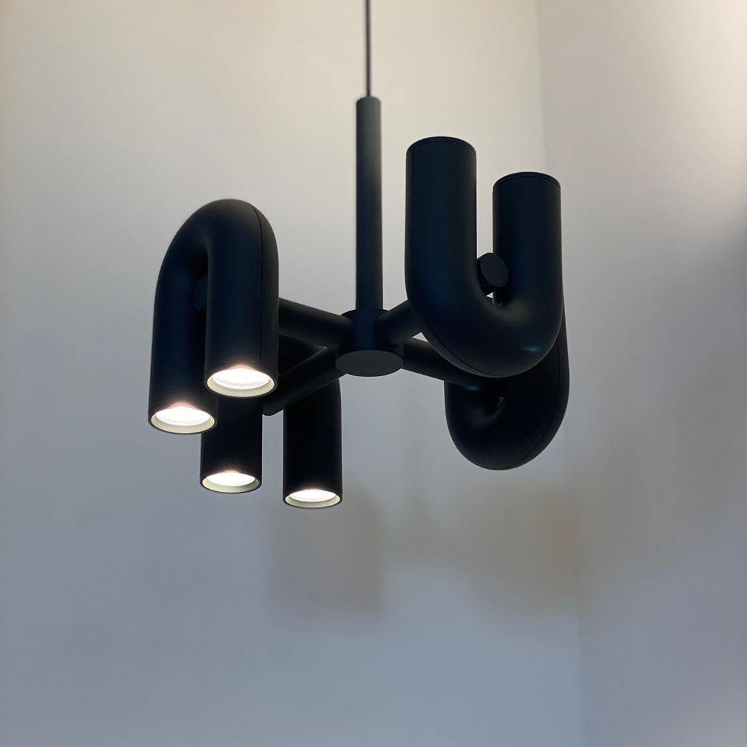 Cirqunova Moderne Led Kroonluchter Met Draaibare Lichtarmen
