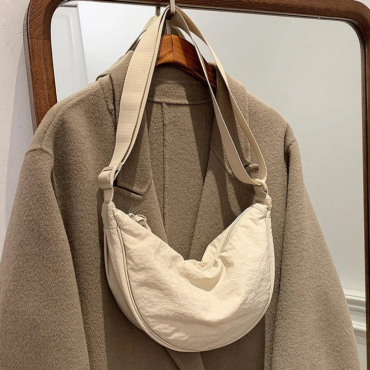 Koozy | Modieuze Dumpling Bag voor Elke Outfit