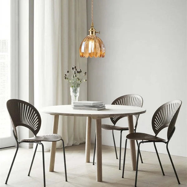 Japanse Retro Glazen Bloem Hanglamp | Elegante Bloemvormige Hanglamp Glas | Warme Sfeerverlichting | Hoogwaardige Materialen | Moderne en Retro Stijlcombinatie | Interieur Design Eyecatcher | Eenvoudige Installatie