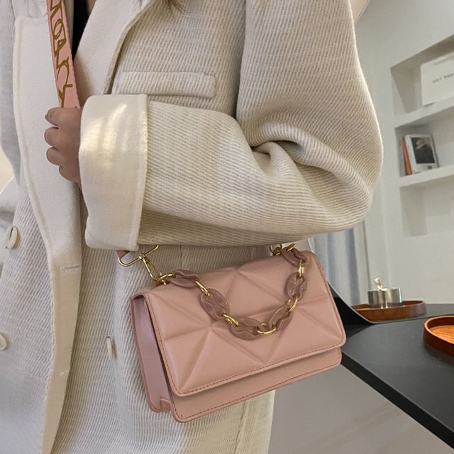 Savannah Quilted Handbag | Stylish & Trendy