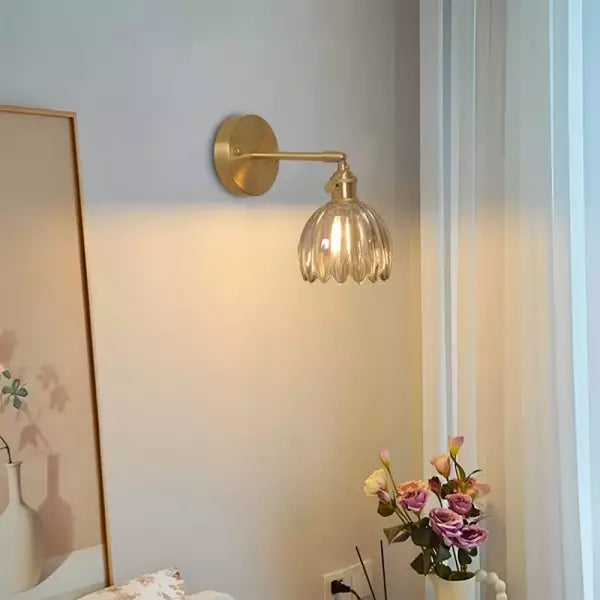 Vintage wandverlichting | Tulpvormig glas | Bloemknop ontwerp | Retro stijl | Tijdloze elegantie | Zacht warm licht | Metaal en glas | E26/E27 fitting | Nicht dimbaar | Geschikt voor elke kamer