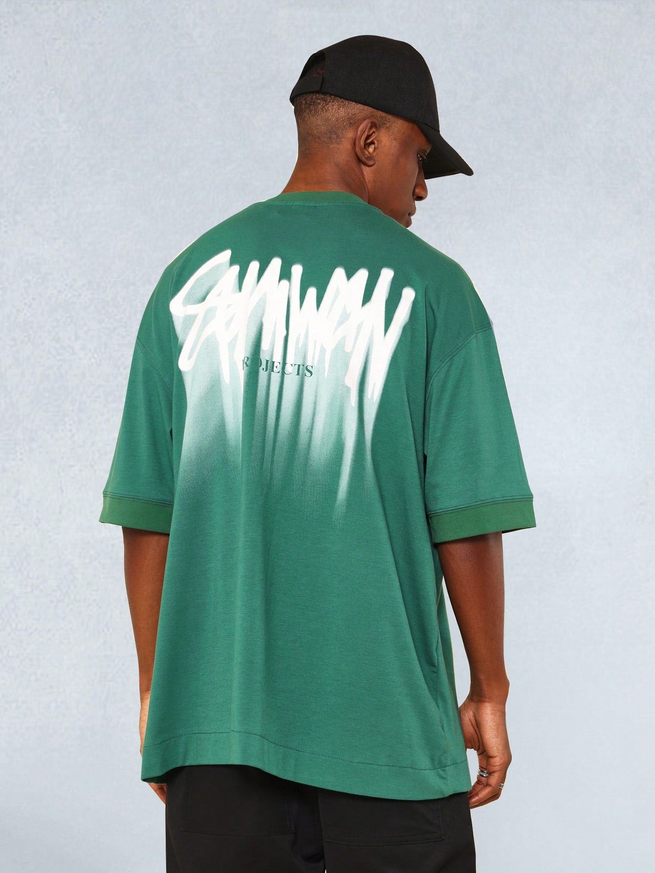 SUMWON Oversized Graffiti T-shirt | T-shirt | Casual herenshirt met kunstzinnige print