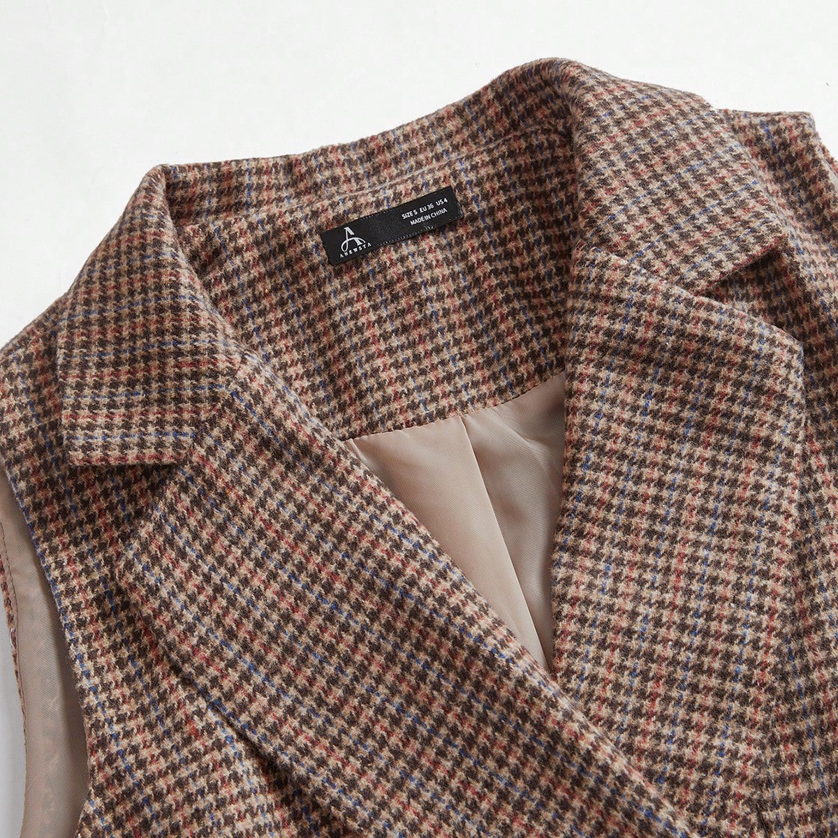 Geruite Broekpak met Riem | Damespakken | Trendy Kantoor- en Casual Outfit