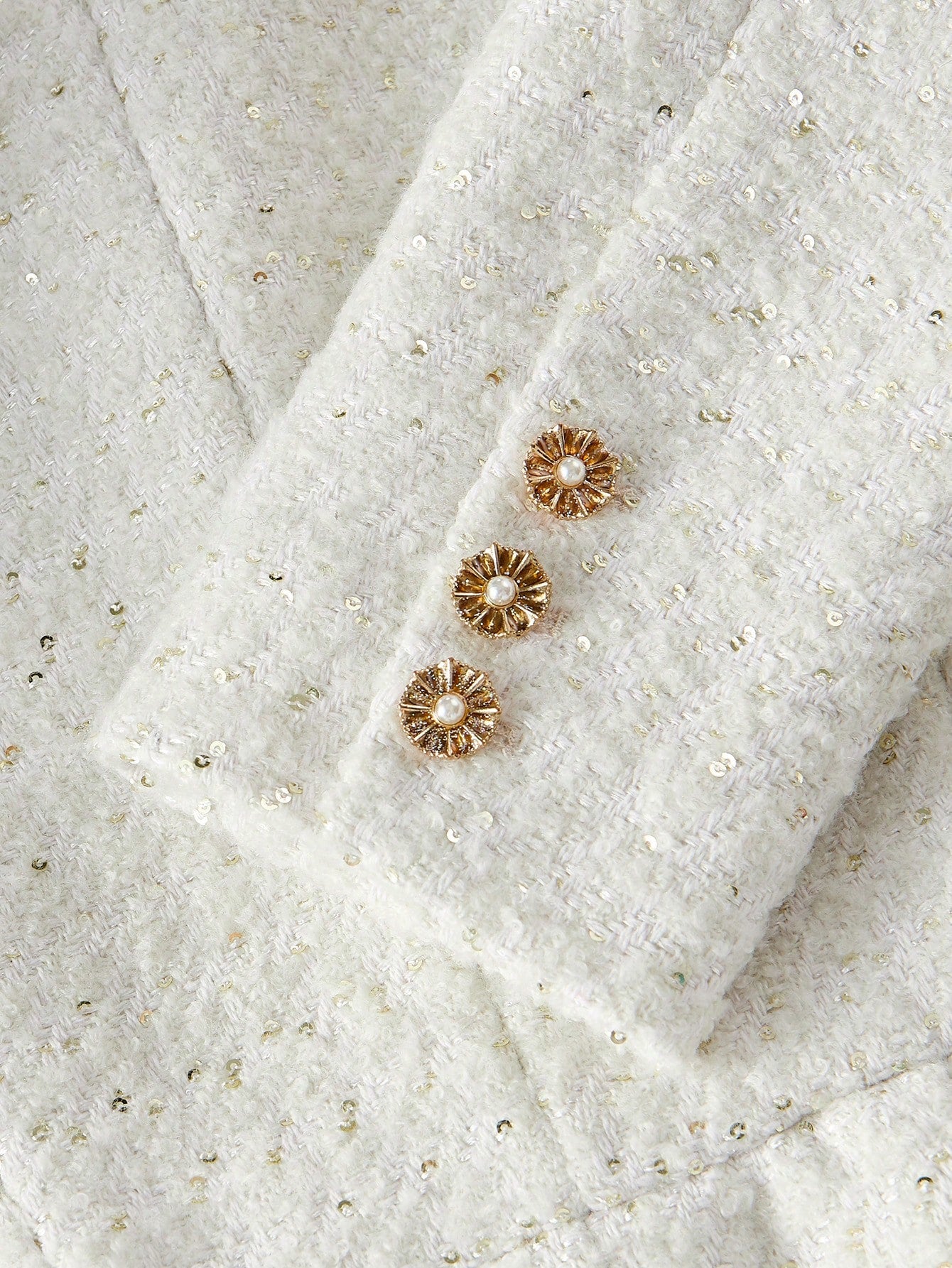Elegante Tweedelige Set met Parel Details | Damespakken | Luxueuze en Stijlvolle Outfit voor Speciale Gelegenheden