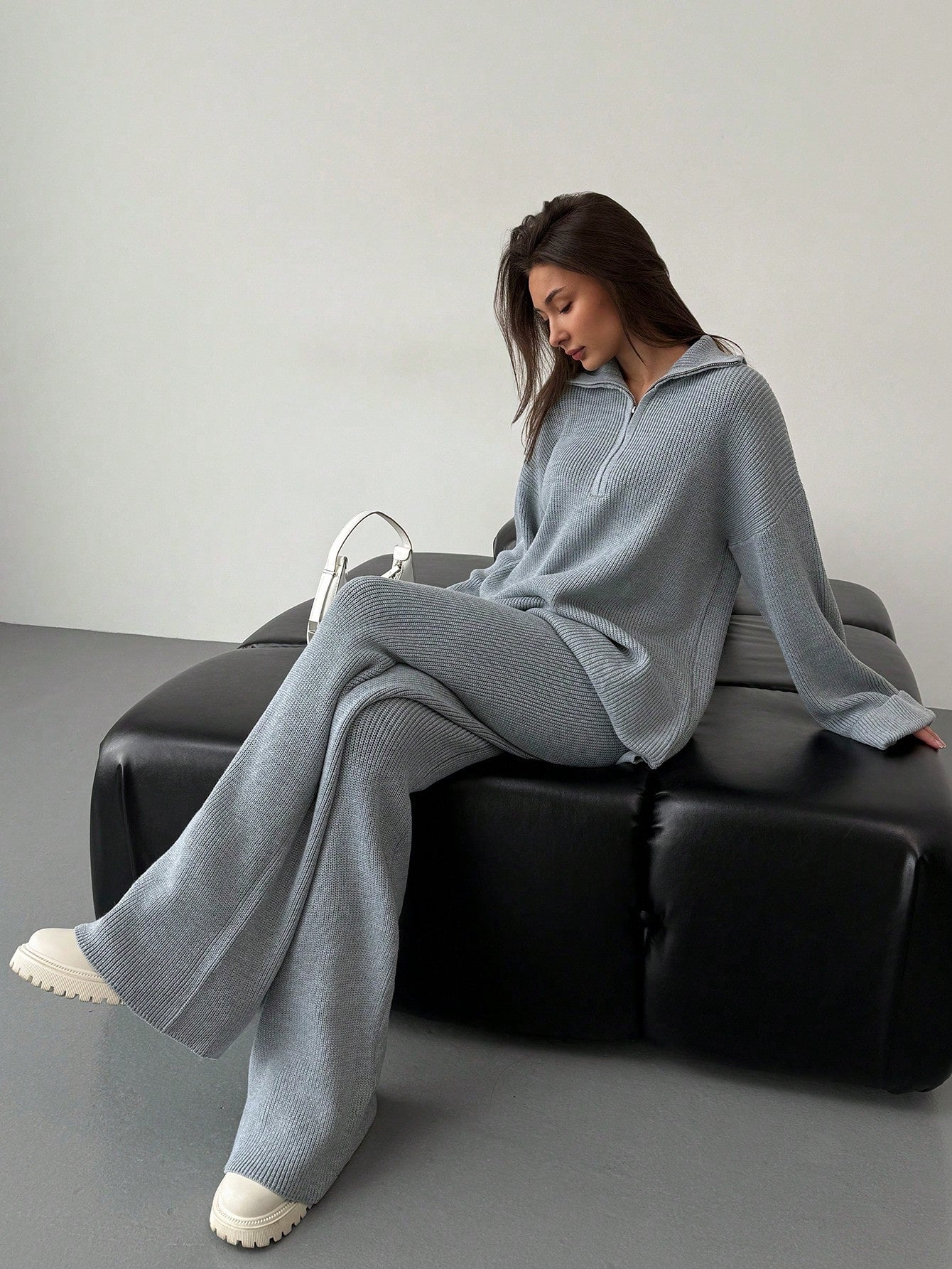 Casual Grijze Woon-Werkverkeer Set | Damespakken | Comfortabele Gebreide Tweedelige Set voor Dagelijks Gebruik