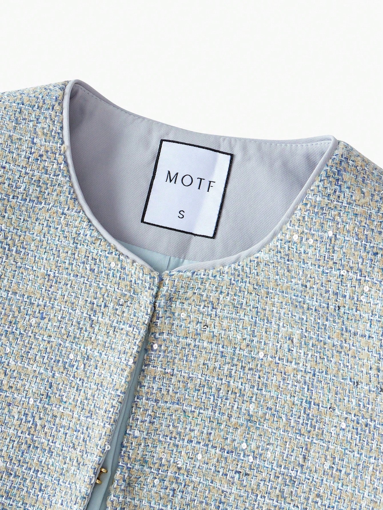 Lichtblauwe Tweedelige Tweed Set | Damespakken | Elegante en Zakelijke Uitstraling