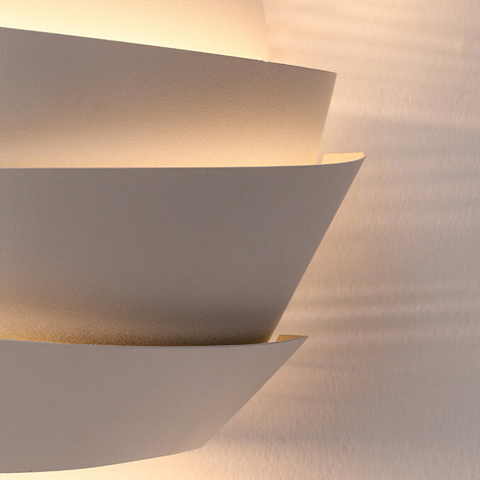 Gelaagde Wandlamp – Stijlvol en Artistiek