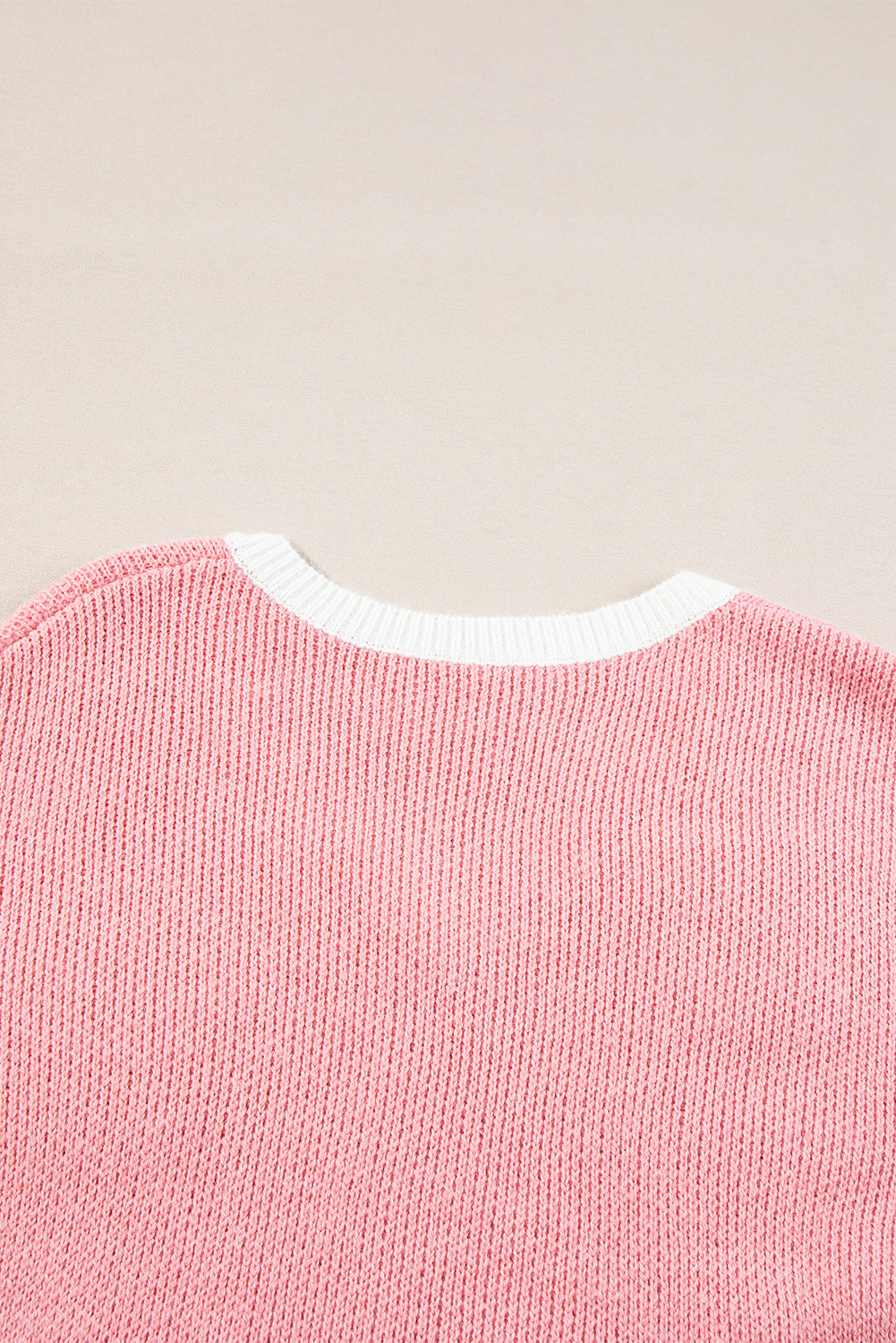 Rosa Flower V-Neck-pullover met overdunde schouders