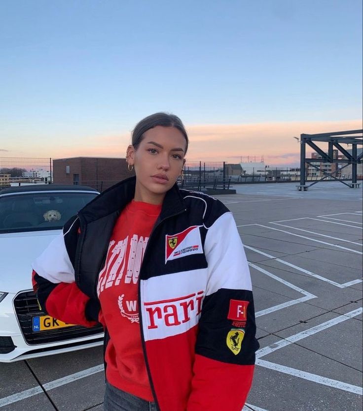 Mia | Vintage Ferrari racerjack in duurzame materialen