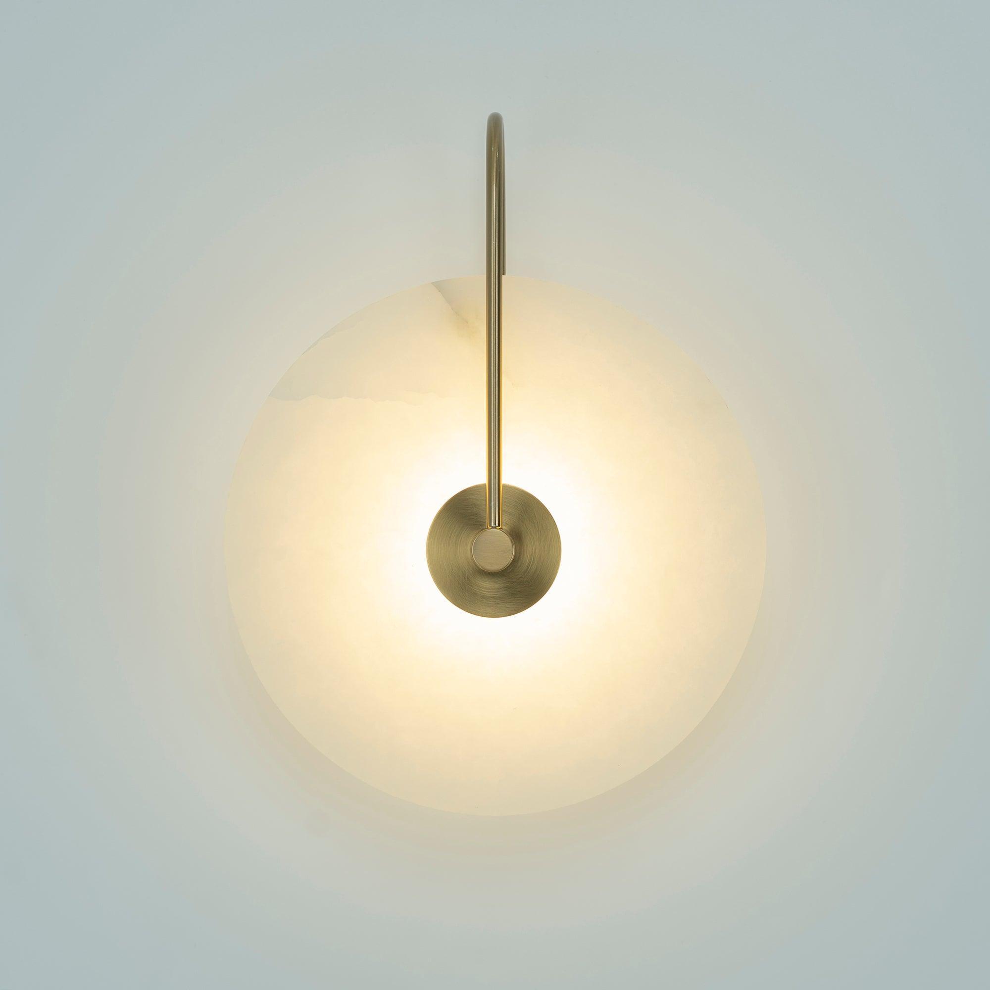 LuxeStone Light - Elegante LED-Wandlamp van Moderne Steen